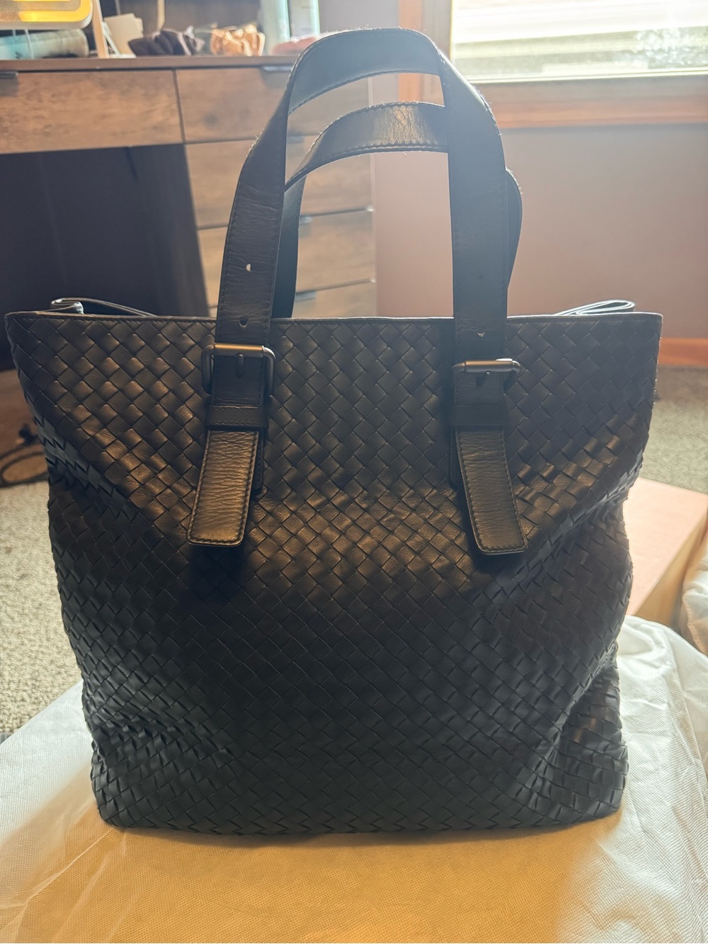 Bottega Veneta Inrecciato Black Leather Tote. Men or Women